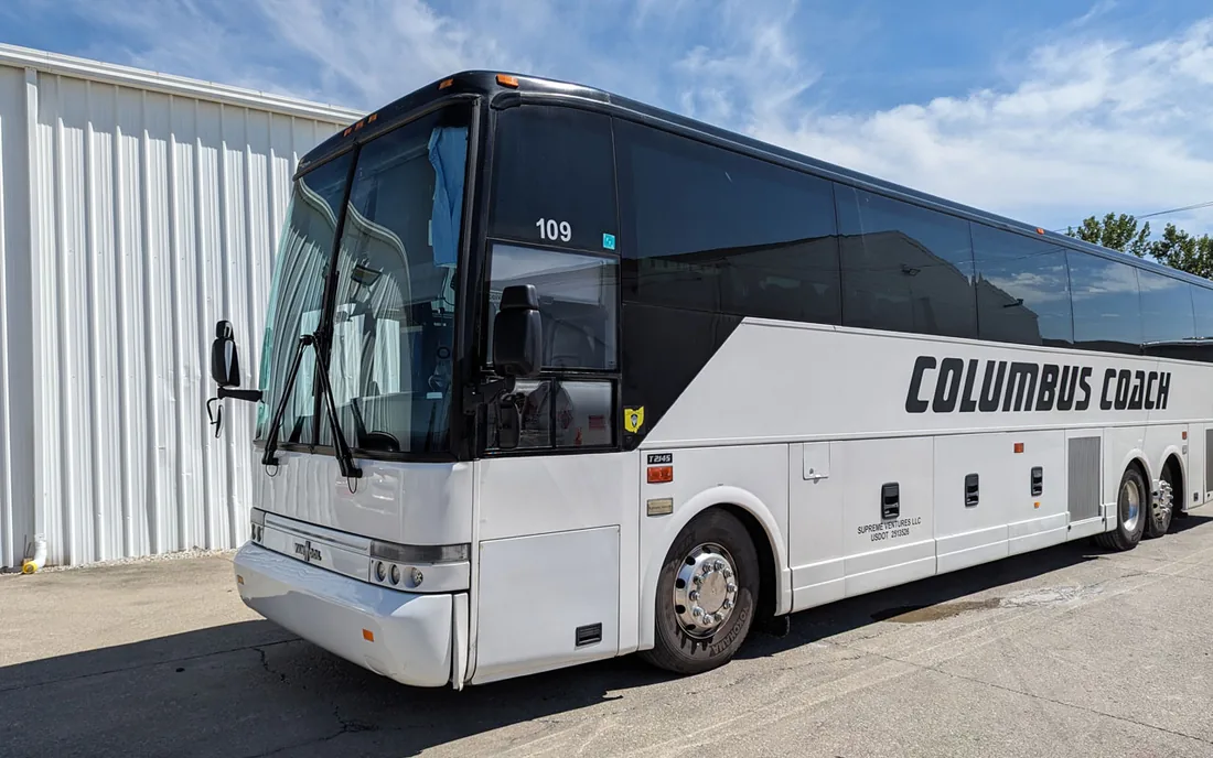 Motor coach